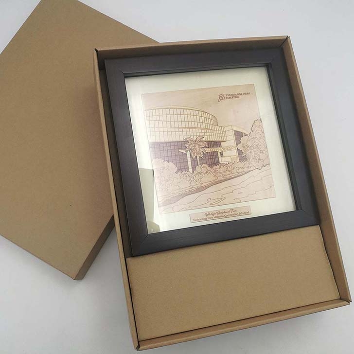 Gambar Frame Technology Park Malaysia Packaging